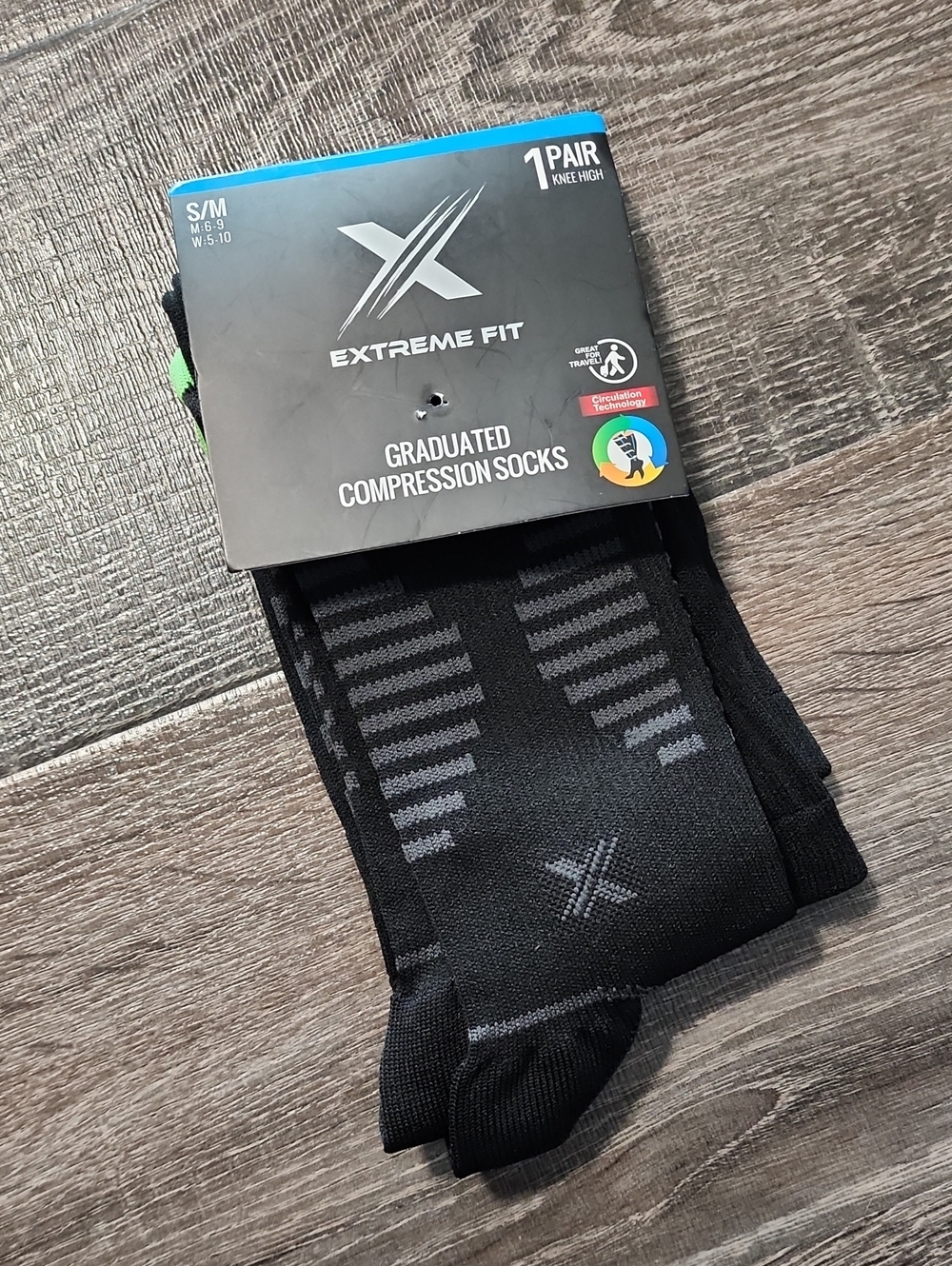 Extreme Fit Graduated Compression Socks